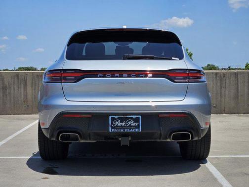 2024 Porsche Macan Base
