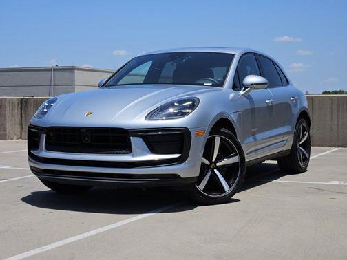 2024 Porsche Macan Base