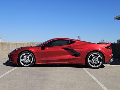 2024 Chevrolet Corvette Stingray w/2LT
