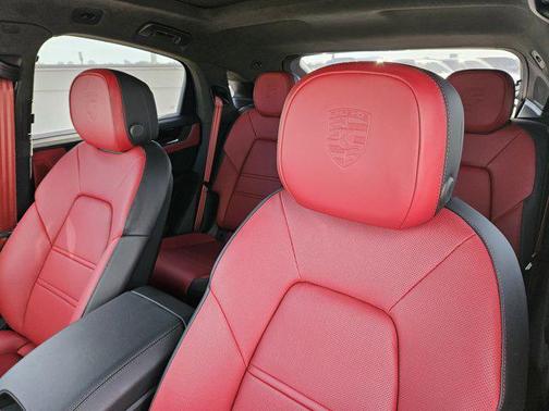 2026 Porsche Cayenne Cayenne Turbo E-Hybrid