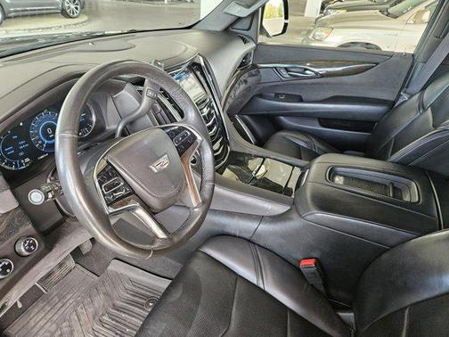 2016 Cadillac Escalade Platinum