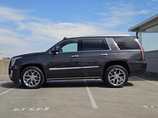 2016 Cadillac Escalade Platinum