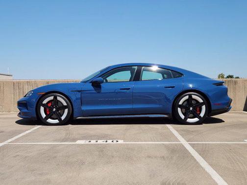 2025 Porsche Taycan 4S