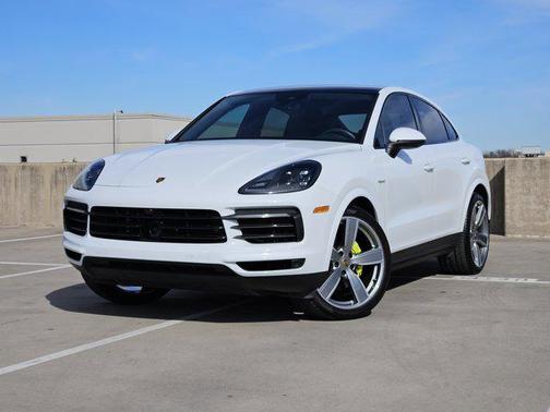 2022 Porsche Cayenne Cayenne