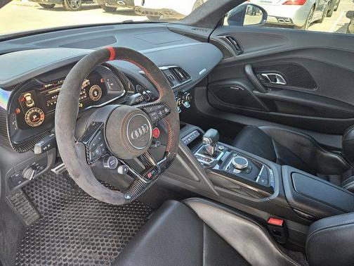 2018 Audi R8 5.2 V10 plus