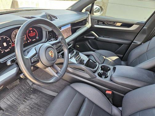 2024 Porsche Cayenne Cayenne