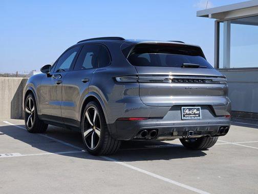 2024 Porsche Cayenne Cayenne