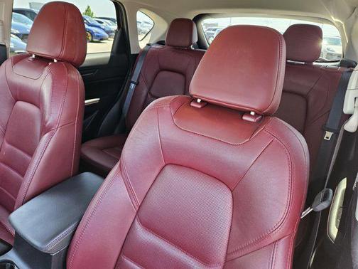 2023 Mazda CX-5 Carbon Edition
