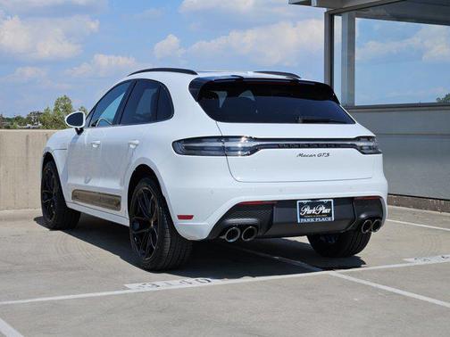 2026 Porsche Macan GTS