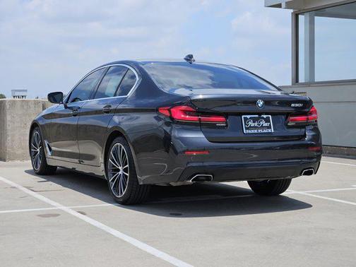 2021 BMW 530 530i