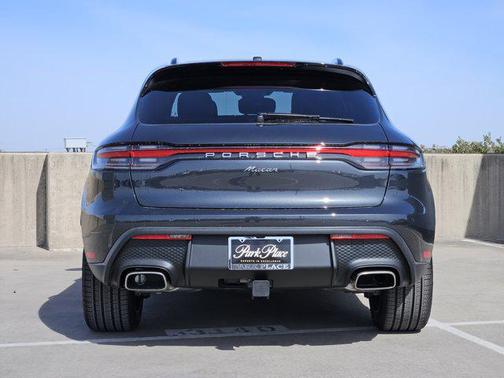 2026 Porsche Macan AWD