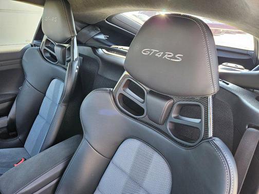 2024 Porsche 718 Cayman GT4 RS