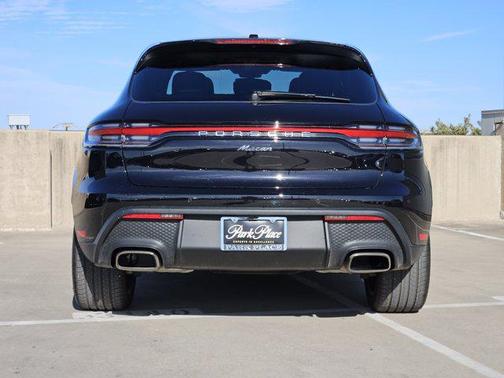 2025 Porsche Macan 