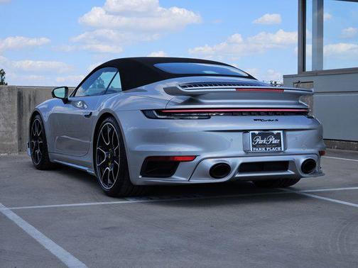 2024 Porsche 911 Turbo