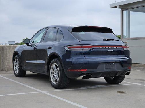 2020 Porsche Macan Base