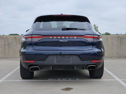 2020 Porsche Macan Base