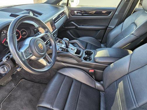 2021 Porsche Cayenne Cayenne