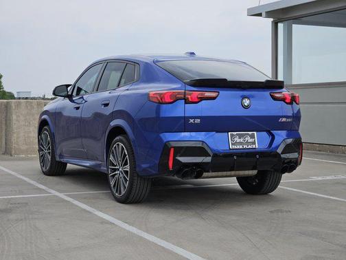 2024 BMW X2 M35i