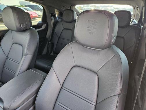 2026 Porsche Cayenne Coupe AWD