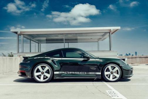 2025 Porsche 911 Turbo