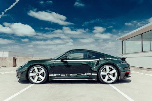 2025 Porsche 911 Turbo