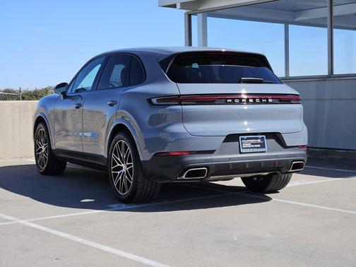 2025 Porsche Cayenne Cayenne