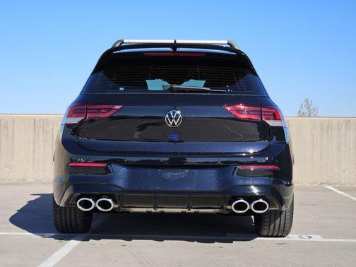 2023 Volkswagen Golf R 20th Anniversary Edition
