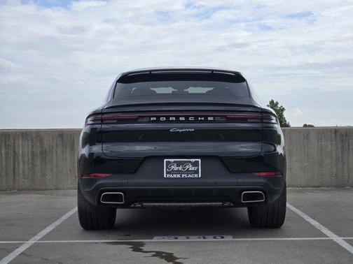 2025 Porsche Cayenne Coupe AWD