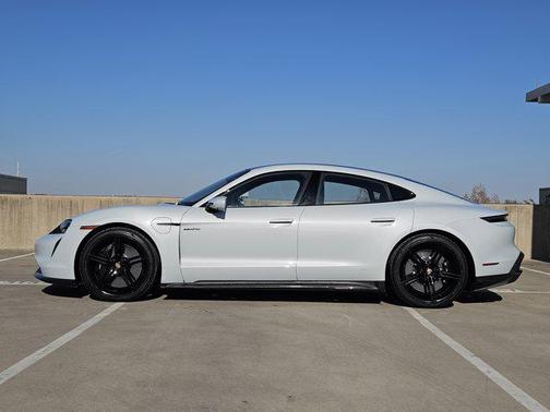 2021 Porsche Taycan Turbo S