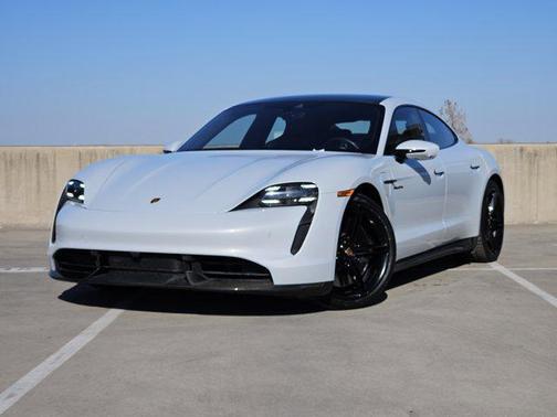 2021 Porsche Taycan Turbo S