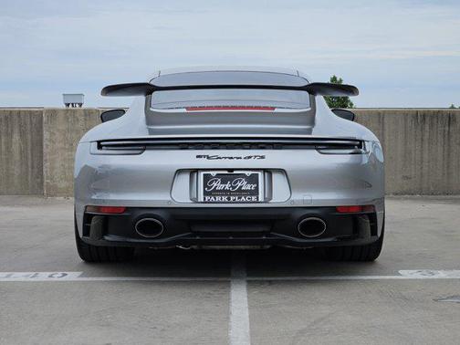 2024 Porsche 911 Carrera GTS