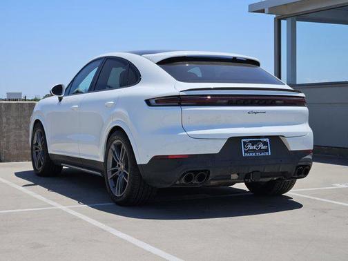 2025 Porsche Cayenne Coupe AWD