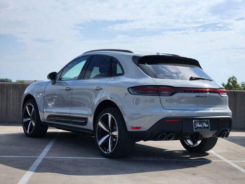 2025 Porsche Macan S
