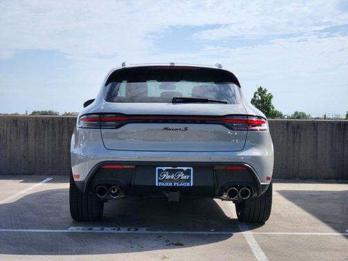2025 Porsche Macan S