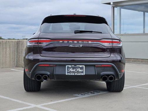 2024 Porsche Macan S