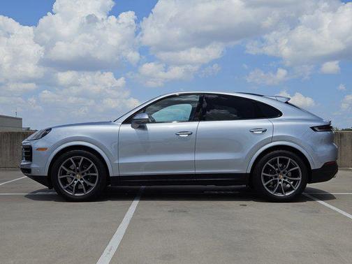 2024 Porsche Cayenne Coupe AWD