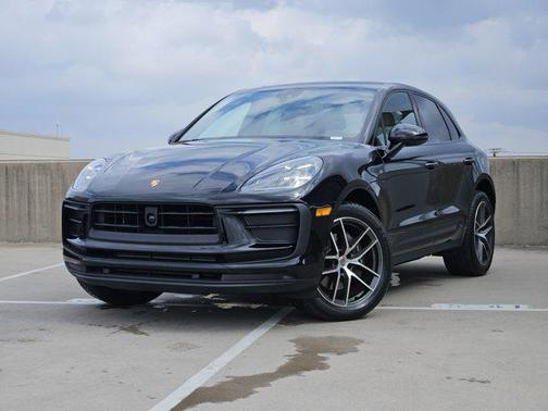 2026 Porsche Macan AWD