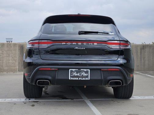 2026 Porsche Macan AWD