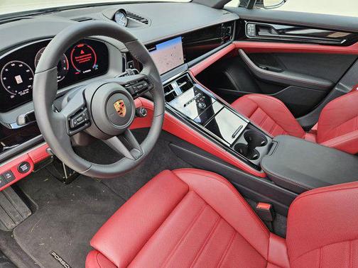 2025 Porsche Panamera E-Hybrid 4S