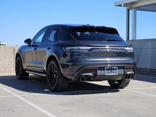 2024 Porsche Macan GTS