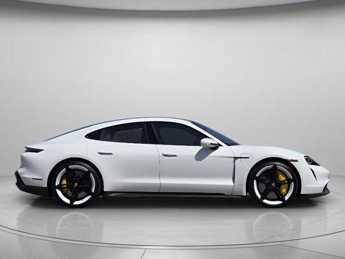 Carrara White Metallic 2021 Porsche Taycan Turbo S