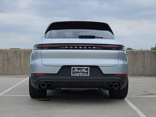 2024 Porsche Cayenne S
