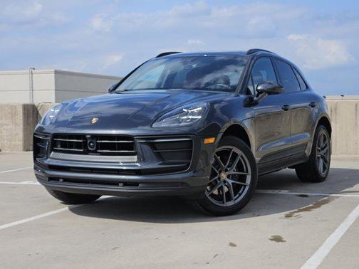 2024 Porsche Macan Base