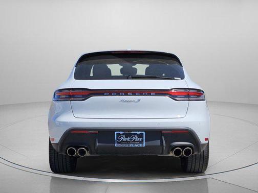 Carrara White Metallic 2025 Porsche Macan Macan S