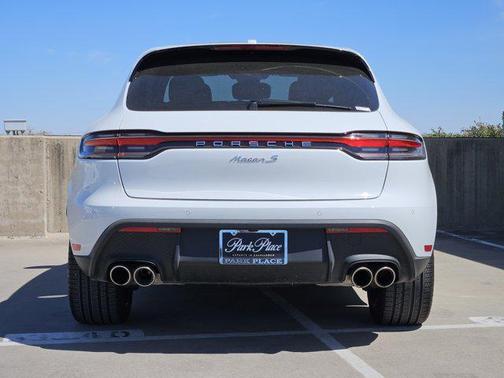 Carrara White Metallic 2025 Porsche Macan Macan S
