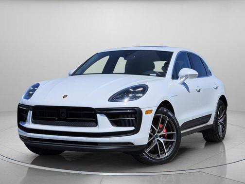 Carrara White Metallic 2025 Porsche Macan Macan S