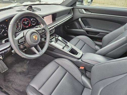 2024 Porsche 911 Carrera 4S