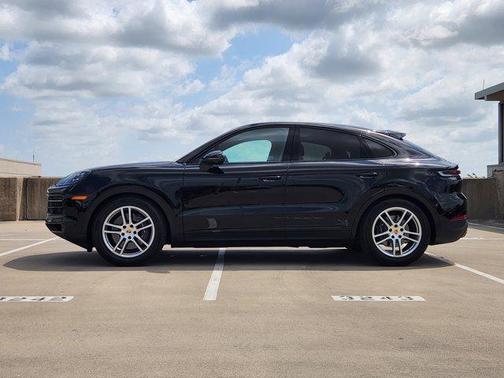 2024 Porsche Cayenne Coupe AWD