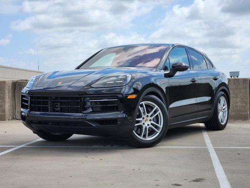 2024 Porsche Cayenne Coupe AWD