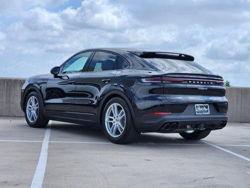 2024 Porsche Cayenne Coupe AWD